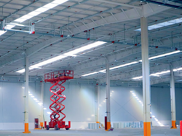 Steel structure warehouse building