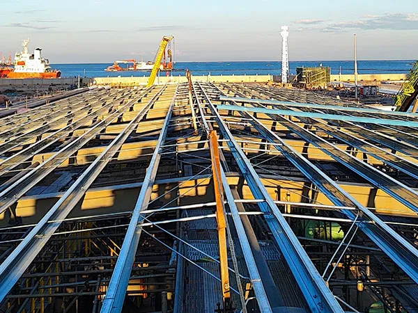 Beihai Finished Oil Reserve Base Steel Structure Roof Project